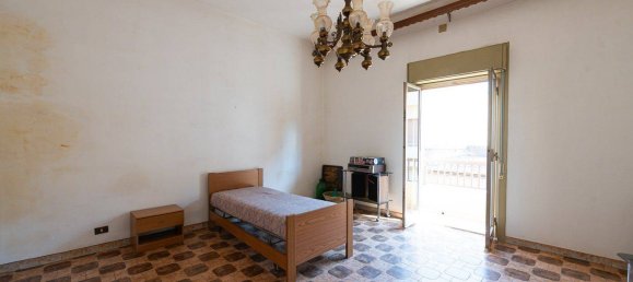 6 Schlafzimmer Haus in Vittoria, Italy, Nr. 351554 32