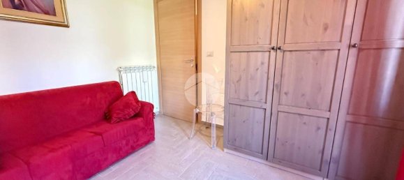 2 Schlafzimmer Wohnung in Rocca di Mezzo, Italy, Nr. 191924 30