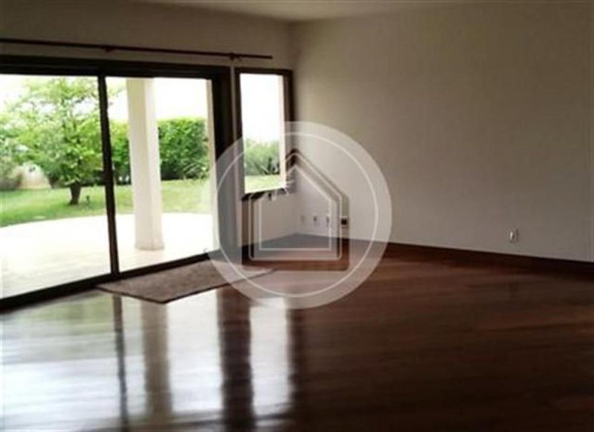 4 bedrooms House in Sao Paulo, Brazil No. 537274