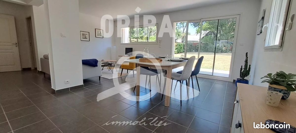 Casa de 4 dormitorios en Pornichet, France No. 343434