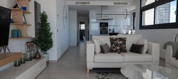 3 dormitorios apartamento en venta en Benidorm, Alicante, Comunidad Valenciana, Spain № 366152 2
