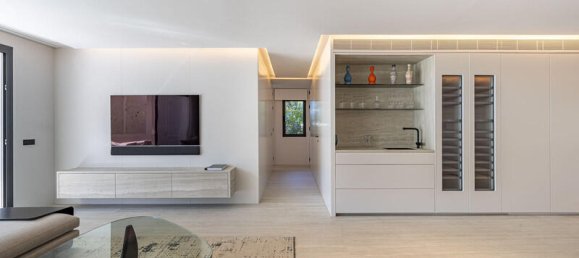 3 bedrooms Apartment in Marbella, Spain No. 122184 4