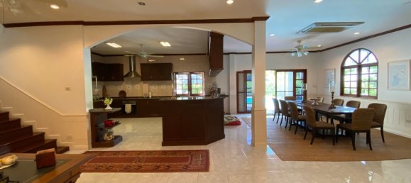 Дом с 6 спальнями в Хуа Хин, Таиланд № 58779 8