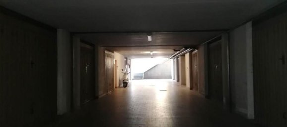 4 bedrooms Apartment in Campi Bisenzio, Italy No. 344873 11