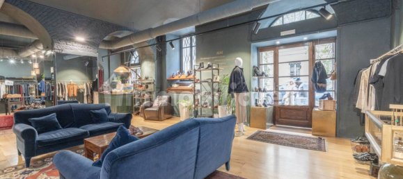 2-Zimmer Gewerbliche Immobilie in Turin, Italy, Nr. 10852 8