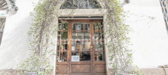 2-Zimmer Gewerbliche Immobilie in Turin, Italy, Nr. 10852 2