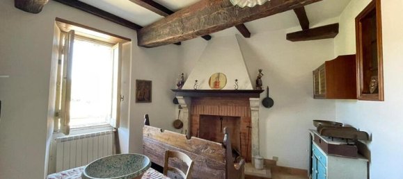4 bedrooms Castles in Pico, Italy No. 57431 14