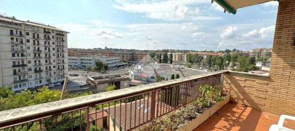 4 bedrooms Apartment in Rome, Italy No. 311817 2