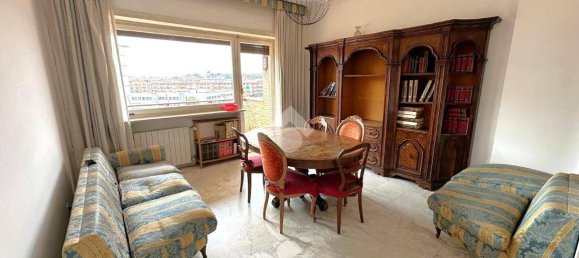 4 bedrooms Apartment in Rome, Italy No. 311817 5