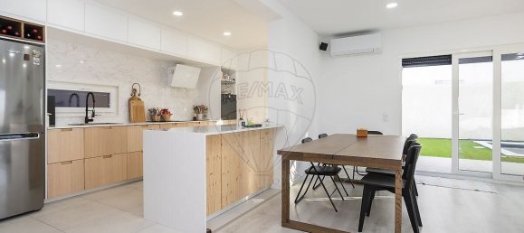 Villa T4 em Sesimbra, Portugal N.º 24323 19