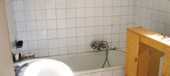 Дом с 8 комнатами в Орвието, Италия № 47379 9