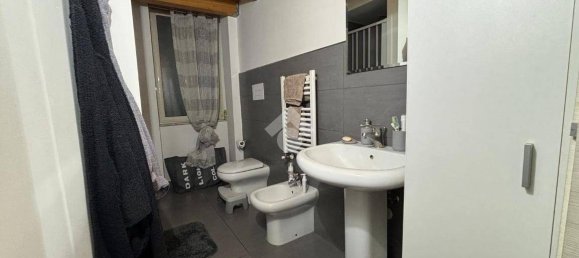 Apartamento de 2 dormitorios en Naples, Italy No. 53952 15