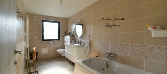 Casa de 5 dormitorios en Montmirail, France No. 68785 12