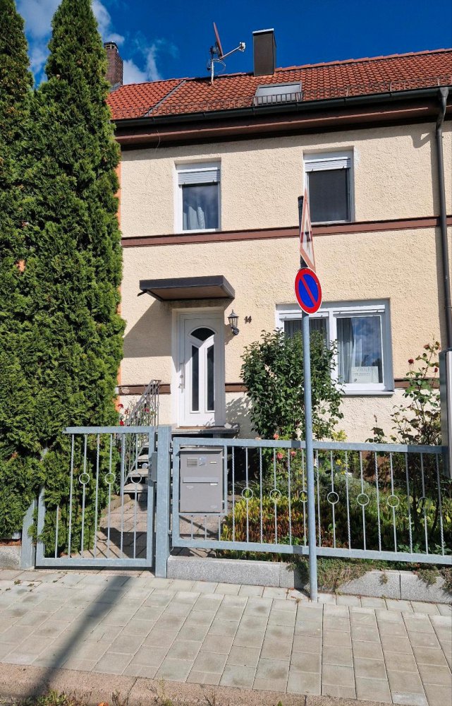 2 bedrooms Townhouse in Furth, Germany No. 288937