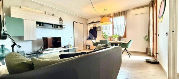 3 Schlafzimmer Wohnung in Casirate d'Adda, Italy, Nr. 276997 12