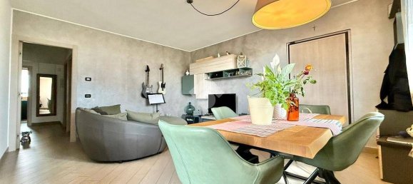 3 Schlafzimmer Wohnung in Casirate d'Adda, Italy, Nr. 276997 5