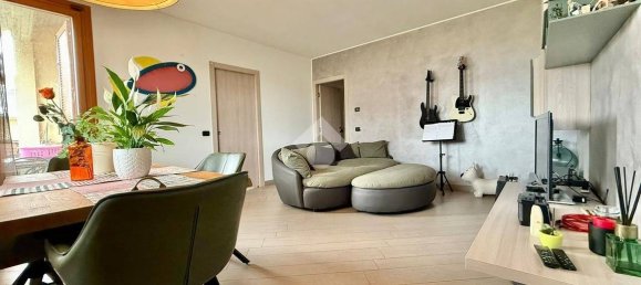 3 Schlafzimmer Wohnung in Casirate d'Adda, Italy, Nr. 276997 11