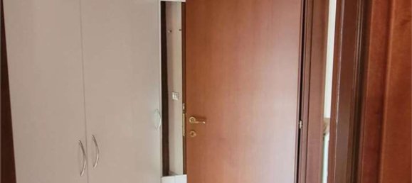 Estudio en Seregno, Italy No. 4965 11