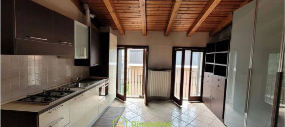 Estudio en Seregno, Italy No. 4965 6