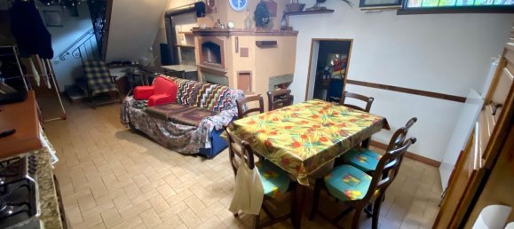 Casa de 5 habitaciónes en Castelfranco Piandiscò, Italy No. 62890 4