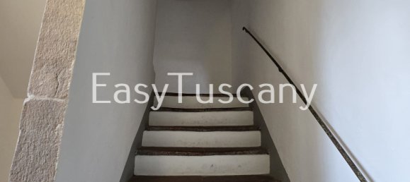 2 rooms Apartment in Lucca, Italy No. 86701 5