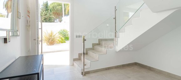 6 Schlafzimmer Villa in Marbella, Spain, Nr. 80851 18