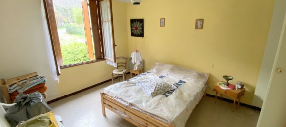 2 bedrooms House in Mayres, France No. 193105 6