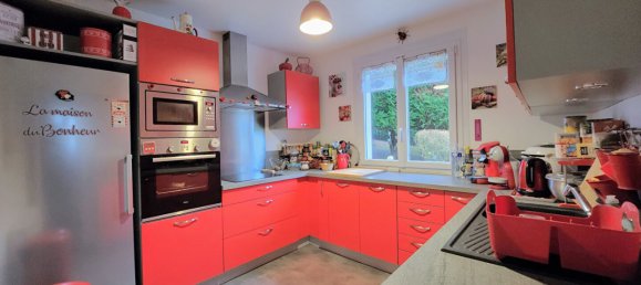 5 bedrooms House in Sainte-Genevieve, France No. 65067 7