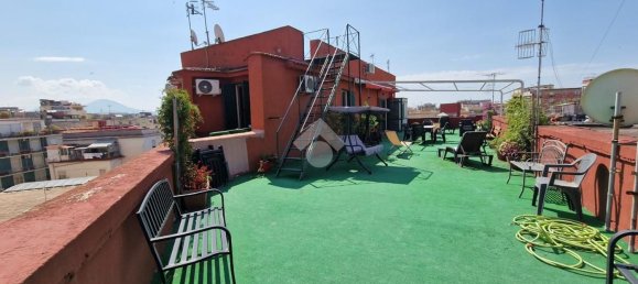 3 rooms Apartment in Naples, Italy No. 71415 12