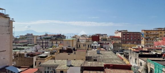 3 rooms Apartment in Naples, Italy No. 71415 30