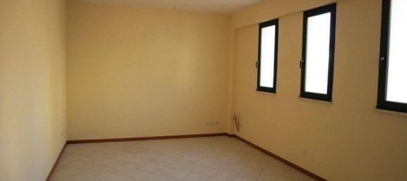 Gebäude in Perugia, Italy 2230m², Nr. 370778 11