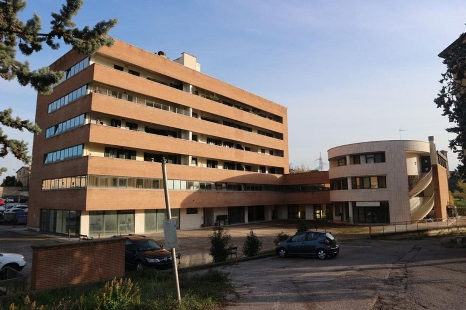 Gebäude in Perugia, Italy 2230m², Nr. 370778