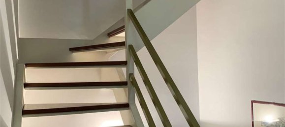 Casa de 6 habitaciónes en Perugia, Italy No. 5565 35