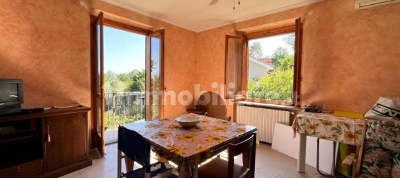 Villa de 2 dormitorios en San Paolo Solbrito, Italy No. 196682 25