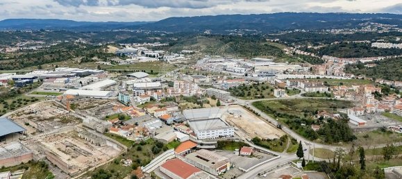 مستودع في Coimbra, Portugal 1228متر مربع رقم 66572 3