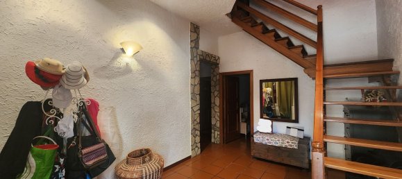 Дом с 9 комнатами в Мизильмери, Италия № 299740 9