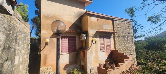 Дом с 9 комнатами в Мизильмери, Италия № 299740 3