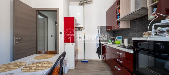 2 bedrooms Apartment in Faenza, Italy No. 266226 2