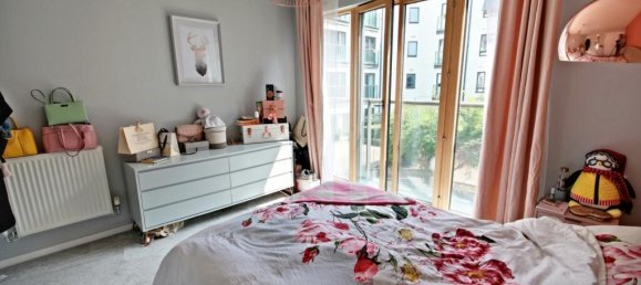 1 bedroom Apartment in London, United Kingdom No. 13503 8