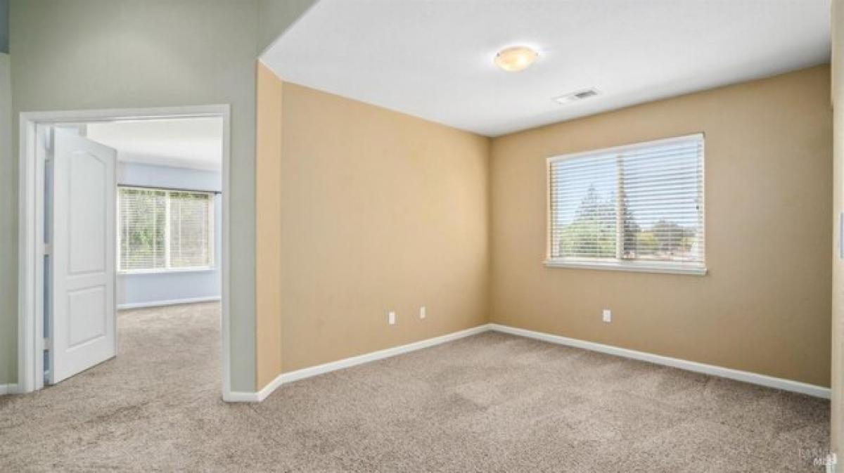 3 bedrooms House in Petaluma, USA No. 387738