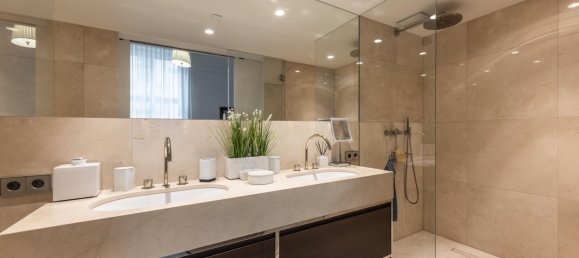 Квартира с 3 комнатами в Вена, Австрия № 20741 7