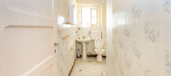 4 bedrooms House in Almada, Portugal No. 145513 36