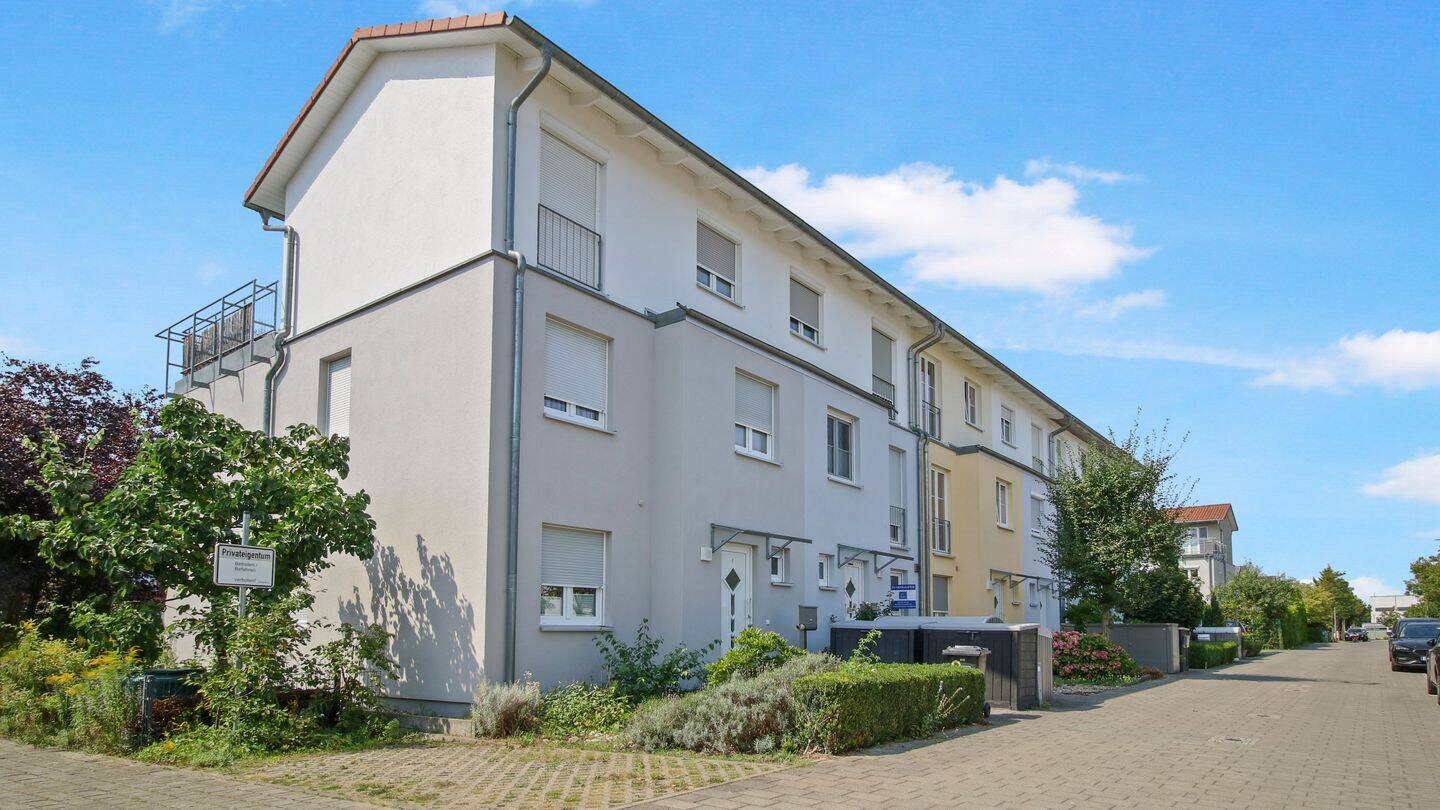 3 bedrooms Townhouse in Kladow, Germany No. 339117