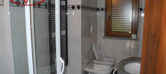 Villa de 10 divisões em Loro Ciuffenna, Italy N.º 234203 4