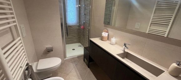 Квартира с 3 комнатами в Валенцано, Италия № 41894 9