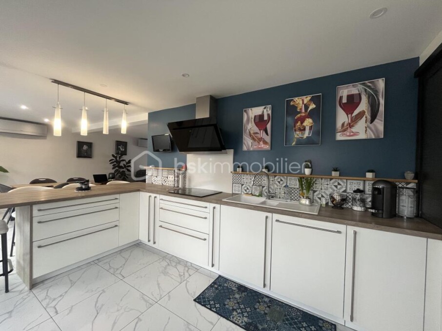 Casa T4 em Montfermeil, France N.º 324165