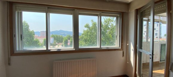 4 Schlafzimmer Wohnung in Vigo, Spain, Nr. 138870 5