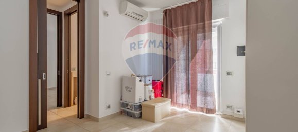 Квартира с 5 комнатами в Модуньо, Италия № 77161 32