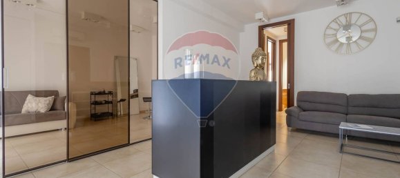 Квартира с 5 комнатами в Модуньо, Италия № 77161 15