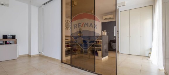 Квартира с 5 комнатами в Модуньо, Италия № 77161 18